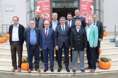 Serdivan'da Temizlik Çalışmalarında Yeni Uygulamaya Geçiliyor