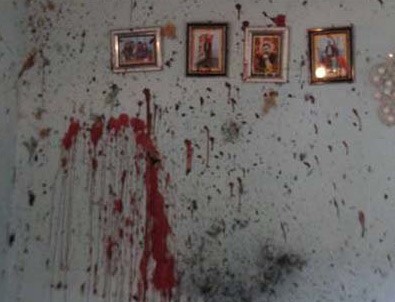 2 terörist kendini patlattı