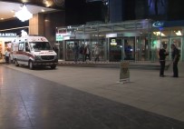 Alışveriş Merkezinde Ölüme Atladı