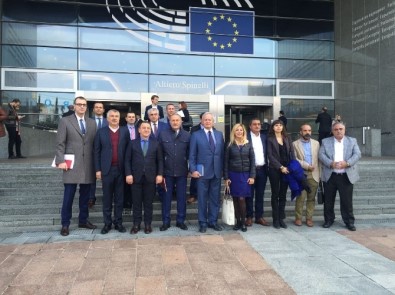 Atabay, 'Turizmde Mülteci' Toplantısında Yaşanan Sorunları Dile Getirdi