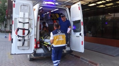 Çatışmalarda Yaralanan 11 ÖSO Askeri Kilis'e Getirildi