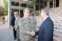 KUVVET KOMUTANLARI - Genelkurmay Başkanı Akar Şırnak'ta