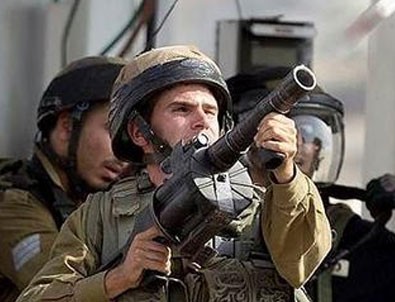 İsrail askerleri 1 Filistinli çocuğu daha öldürdü!.