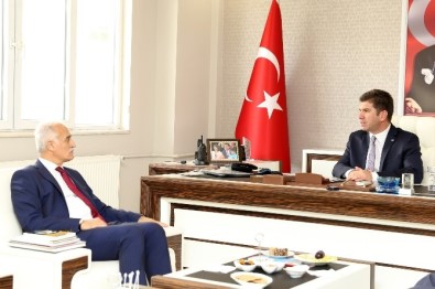 MÜSİAD Genel Başkanı Olpak, Başkan Ercengiz'i Ziyaret Etti