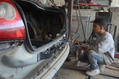 Bu Sanayi Sitesinde Suriyeli İşçiye Rağbet Var