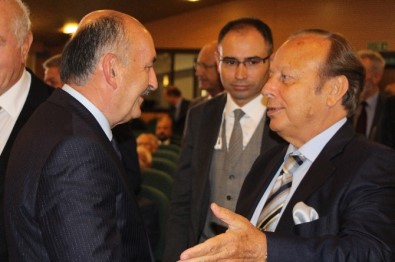Bakan Müezzinoğlu, Deniz Ticaret Odası Meclis Toplantısı'na Katıldı