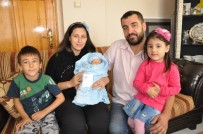 KADIN DOĞUM UZMANI - Bebeklerine Şehit Polisin Adını Verdiler