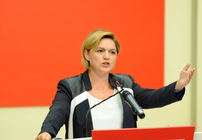 CHP'den MHP'ye Çok Sert Eleştiriler