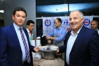 Eğitim Bir- Sen İl Milli Eğitim Personeline Aşure Dağıttı