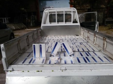 İki Suriyeli 3 Bin 500 Paket Kaçak Sigara İle Yakalandı