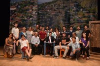 ERDEM BAYAZıT - Kepez'de Tiyatro Sezonu Keşanlı Ali İle Başlıyor