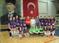 Yalova Gençlik Hizmetleri Spor Kulübü 2. Lig'e Yükseldi