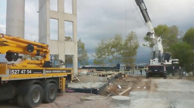 Vince Bağlı Sepet Düştü Açıklaması 2 Ölü