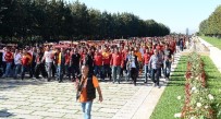 ANıTKABIR - Galatasaraylı Yöneticiler Anıtkabir'i Ziyaret Etti
