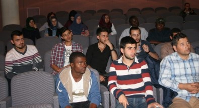 Yazar Mehmet Ayman Açıklaması 'Ahlak, Duyguları Dengede Tutmaktır'