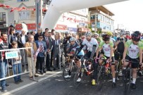 METİN ORAL - Bisiklet Tutkunları Altınova'da Buluştu
