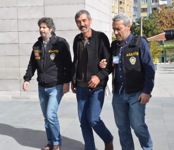 Eski Milletvekili Adayı Adliyede Ortaya Çıktı