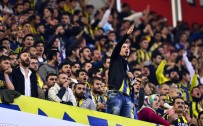 Kadıköy'de 'Yönetim İstifa' sesleri
