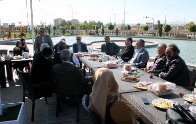 Karaman'da Kent Konseyi Yürütme Kurulu Tanışma Toplantısı Yapıldı