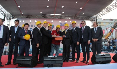 Kılıçdaroğlu Beylikdüzü'nde 13 Projenin Temelini Attı