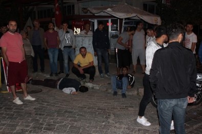 Nazilli'de Minibüs Motosikletle Çarpıştı Açıklaması 2 Yaralı