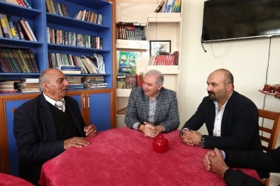 Başkan Uysal, Ağu İçen Cemevi'ni Ziyaret Etti