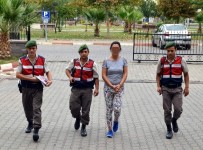 İSABEYLI - Beğendiği Kıyafetleri Alarmlarını Sökerek Çaldı