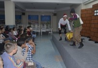 ÇUKURHISAR - 'İbiş'in Misafirleri' Oyunu Gündüzler'de Sahnelendi