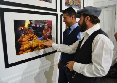 'Adana Kebap Ve Yemek Kültürü' Fotoğraf Sergisi Açıldı