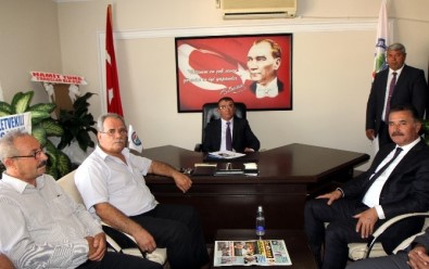 Başkan Tuna'dan, Tüm Mersin Muhtarlar Derneği'ne Ziyaret