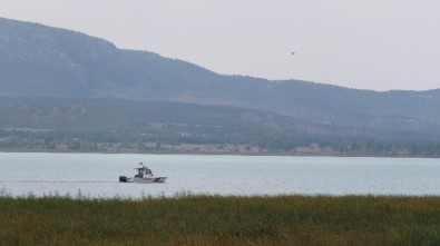 Beyşehir Gölü'nde Elektro Şokla Avlanmaya Droneli Operasyon