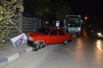 Manisa'da Halk Otobüsü İle Otomobil Çarpıştı Açıklaması 2 Yaralı