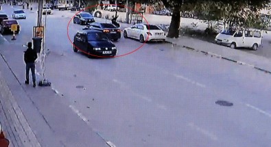 Yaşlı Kadının Öldüğü Kaza Kamerada