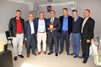 Kepez Çaylıoğluspor Başkanı Yalman Muhtarları Kutladı