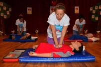 BAŞKENT ÜNIVERSITESI - Öğrencilere Uygulamalı İlk Yardım Eğitimi