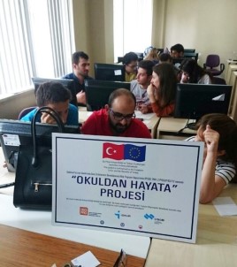 'Okuldan Hayata' Projesi İle 50 Genç Mimar Ve Mühendis Geleceğe Hazırlanıyor
