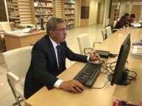 Şehir Araştırmaları Kütüphanesi'nde Bilgisayar Hizmeti Başladı