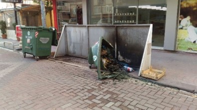 Kocaeli'de 1 Ayda 15 Plastik Konteyner Yakıldı