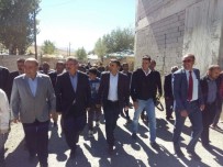 MEHMET FATİH ÇELİKEL - Muhtardan Örnek Davranış