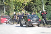 YALOVASPOR - Yalova'da Futbol Taraftarları İle Basketbol Taraftarları Birbirine Girdi