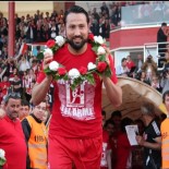 Balıkesirspor'da İcra Memurları Kapıyı Çaldı