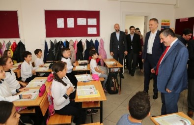 Çekmeköy'deki Okullarda 'Mangala' Oyunu Dağıtılmaya Başlandı