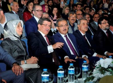 Eski Başbakan Ve Konya Milletvekili Davutoğlu Selçuk Üniversitesi'nde