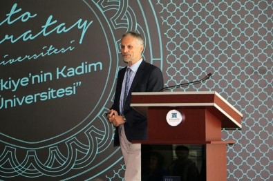 KTO Karatay Üniversitesi, Ünlü Bilim İnsanı Prof. Dr. Jean-Pierre Revol'ü Ağırladı