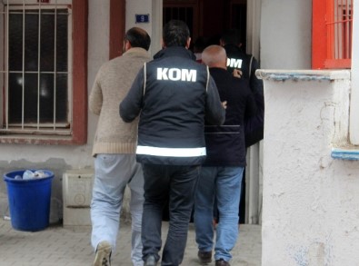 Tekirdağ'da 3 Avukat FETÖ'den Tutuklandı