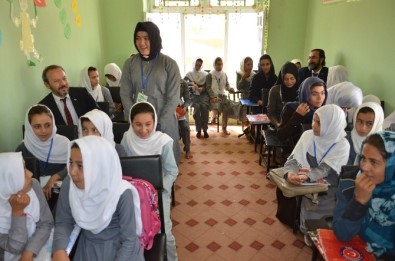 TİKA, Afganistan Andhoy'da Meslek Edindirme Kursları Açtı