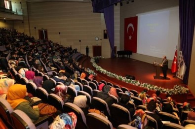 Tokat'ta 'Kültür Tarihimizde Kerbela Ve Muharrem' Konferansı