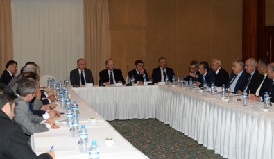 Vali Azizoğlu Açıklaması 'Erzurum'da Şeker Pancarı Üretimini Artırmalıyız'