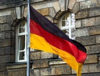 35 diplomatik pasaport sahibi Almanya'ya iltica başvurusu yapmış