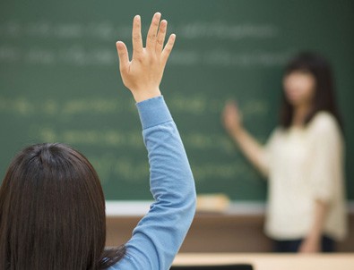 '3 bin 400 öğretmen mesleğine geri dönecek'